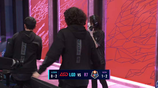 马桶人挑战PUBG米拉玛地图的精彩瞬间